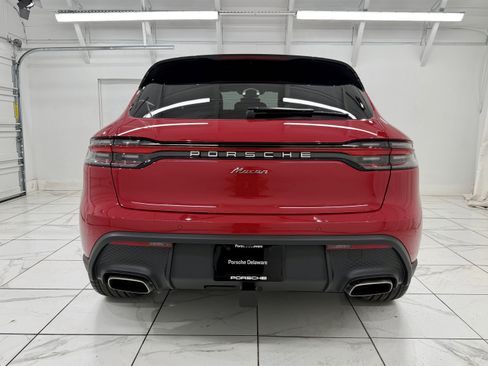 New 2026 Porsche Macan image 13