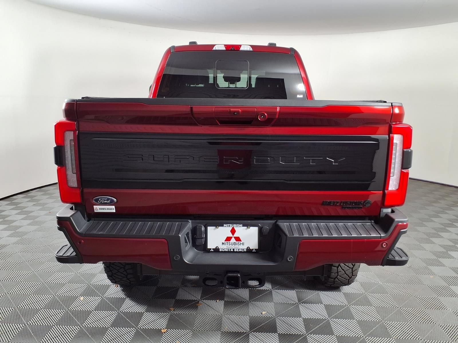 Used 2025 Ford F250 Platinum AWD/4WD image 6
