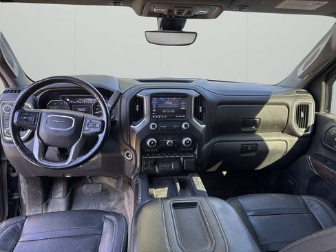Used 2020 GMC Sierra 2500 Denali w/ Denali Ultimate Package AWD/4WD image 12