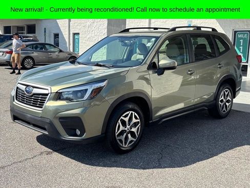 Used 2021 Subaru Forester Premium image 23
