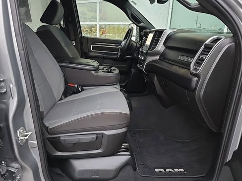 Used 2024 RAM 2500 Big Horn image 31