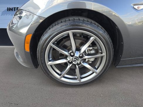 Used 2023 MAZDA MX-5 Miata Grand Touring RWD image 23