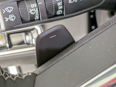 New 2026 Buick Envision Preferred AWD/4WD image 21