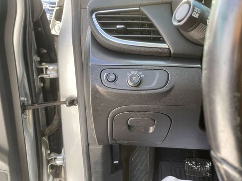 Used 2019 Buick Encore Preferred image 14