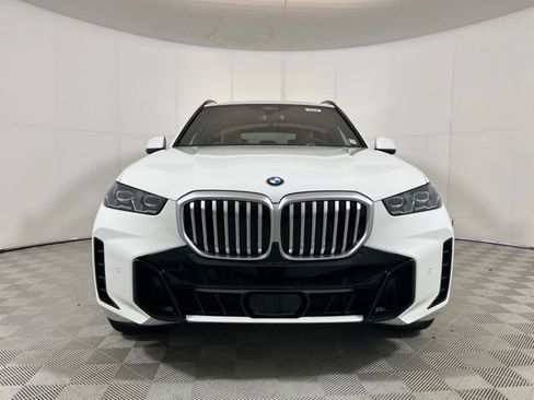 Used 2026 BMW X5 xDrive40i AWD/4WD image 2