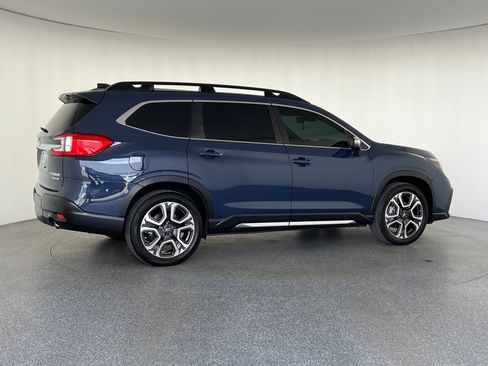 Certified 2023 Subaru Ascent Limited w/ Technology Package AWD/4WD image 4