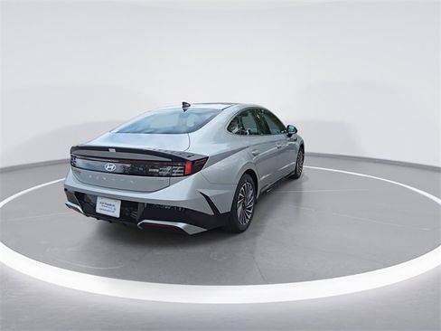 New 2025 Hyundai Sonata SEL image 8