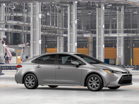 New 2026 Toyota Corolla LE FWD image 15