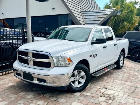 Used 2019 RAM 1500 Tradesman w/ Chrome Appearance Group RWD image 38