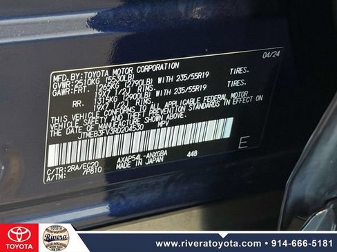 Used 2024 Toyota RAV4 XSE w/ Weather Package AWD/4WD image 23