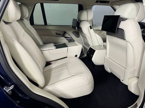 Used 2023 Land Rover Range Rover Long Wheelbase Autobiography AWD/4WD image 35