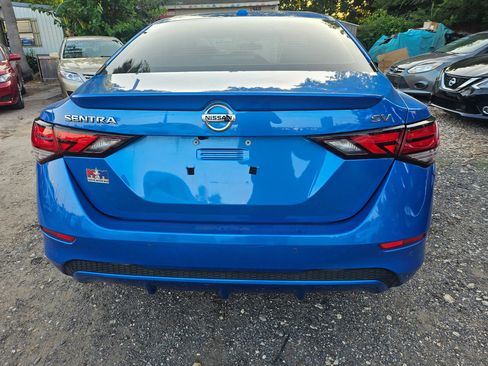 Used 2021 Nissan Sentra SV w/ Trunk Package FWD image 5