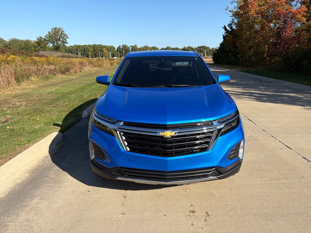 Used 2024 Chevrolet Equinox LT FWD image 12