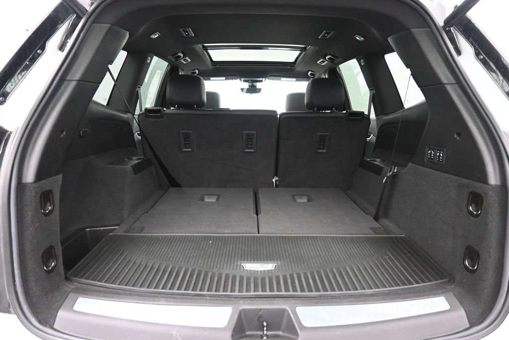 Used 2024 Cadillac XT6 Sport w/ LPO, ONYX Package AWD/4WD image 26