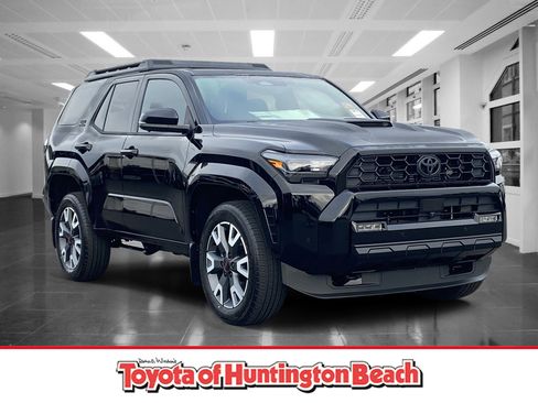 New 2026 Toyota 4Runner TRD Sport Premium AWD/4WD image 1