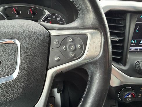 Used 2018 GMC Acadia SLT AWD/4WD image 20