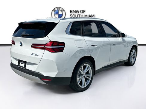 New 2025 BMW X3 xDrive30i w/ Convenience Package image 7