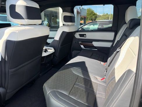 Used 2024 Toyota Tundra Capstone AWD/4WD image 7