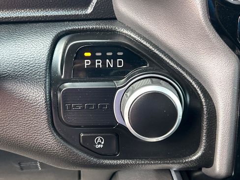 Used 2024 RAM 1500 Big Horn RWD image 27