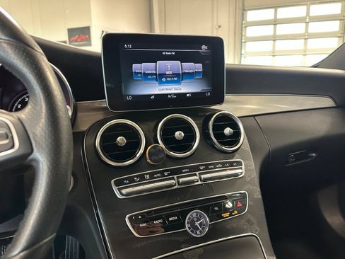 Used 2018 Mercedes-Benz C 300 Sedan image 25