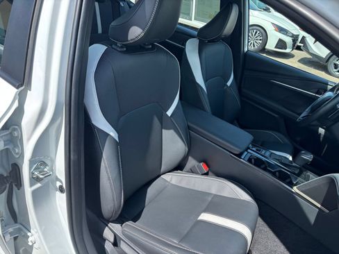Used 2026 Toyota Camry SE FWD image 36