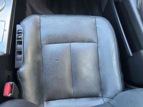 Used 2005 INFINITI FX45 AWD w/ (U01) Technology Pkg image 37