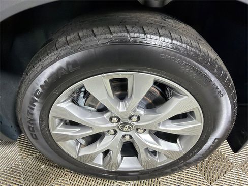 Used 2024 Toyota Grand Highlander Limited image 21