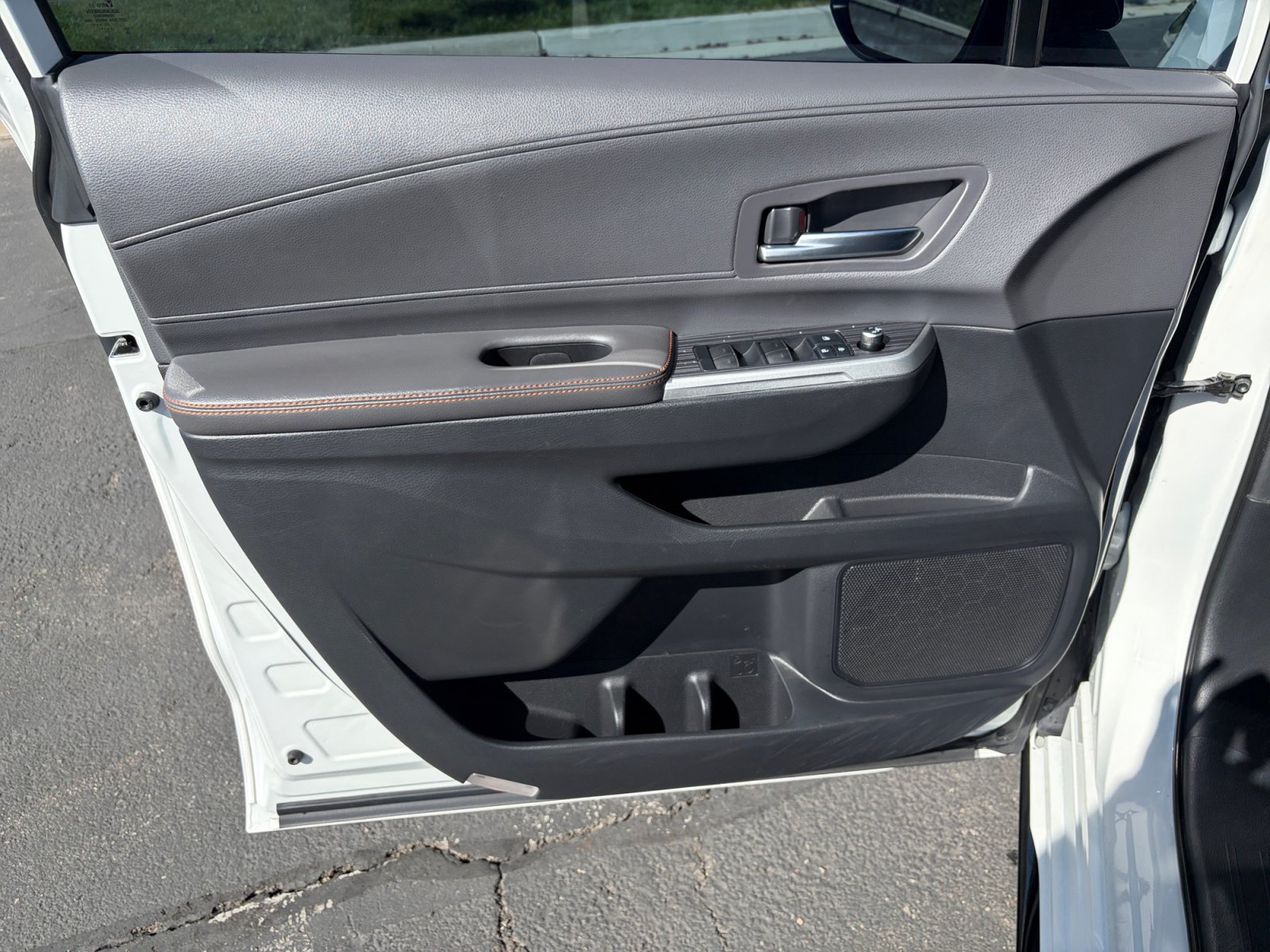 Certified 2022 Toyota Sienna XSE w/ XSE Plus Package AWD/4WD image 9