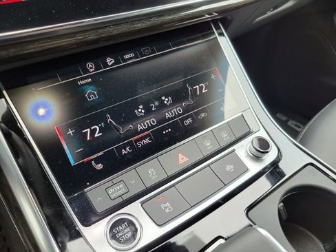 Used 2025 Audi Q8 Premium w/ Convenience Package image 28