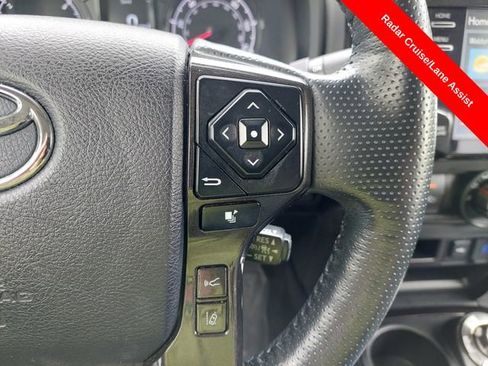Used 2023 Toyota 4Runner 40th Anniversary SE AWD/4WD image 33