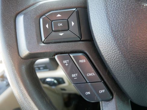 Used 2017 Ford F350 XLT w/ XLT Premium Package AWD/4WD image 19