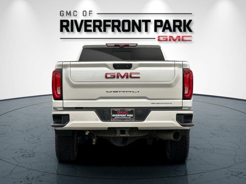 Used 2020 GMC Sierra 3500 Denali w/ Denali Ultimate Package image 4