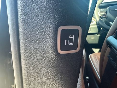 New 2026 Chrysler Pacifica Pinnacle image 20