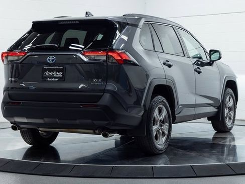 Used 2024 Toyota RAV4 XLE image 10