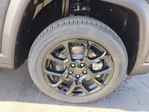 New 2026 Jeep Compass Latitude AWD/4WD image 16