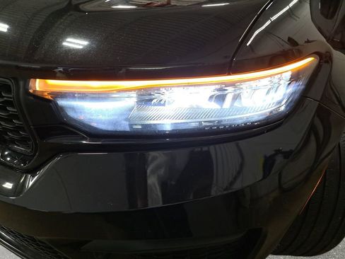 Certified 2023 Jeep Grand Cherokee Altitude image 33