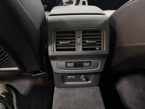 Certified 2023 Audi Q5 Premium w/ Convenience Package AWD/4WD image 17