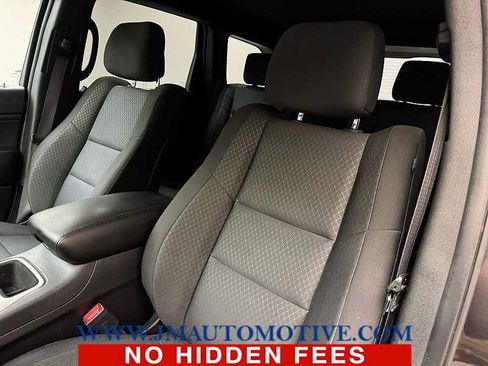 Used 2019 Jeep Grand Cherokee Laredo w/ Security & Convenience Group AWD/4WD image 13