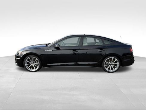 Used 2025 Audi A5 2.0T Premium Plus image 2
