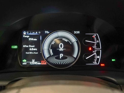 Used 2025 Lexus ES 300h w/ Premium Package FWD image 26