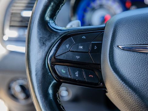 Used 2022 Chrysler 300 S RWD image 16