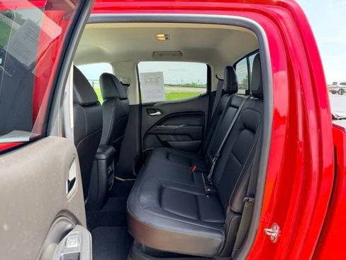 Used 2017 Chevrolet Colorado LT w/ Luxury Package, Chrome AWD/4WD image 9
