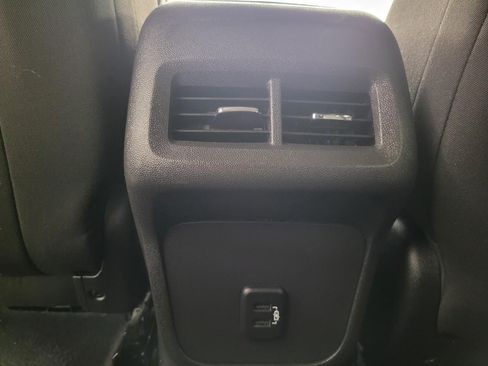 Used 2024 Chevrolet Equinox LT AWD/4WD image 22