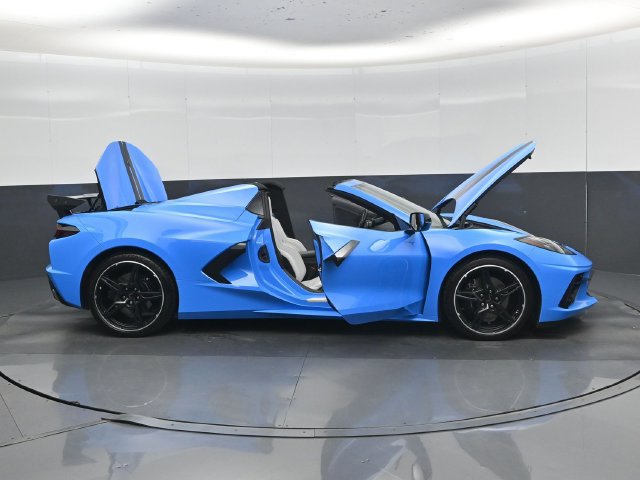 Used 2022 Chevrolet Corvette Stingray Convertible RWD image 60