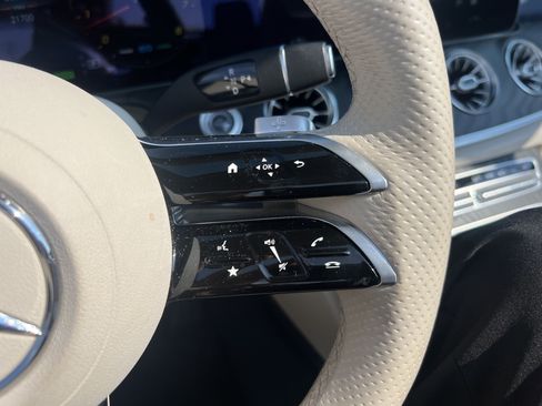 Used 2023 Mercedes-Benz E 450 Cabriolet image 22