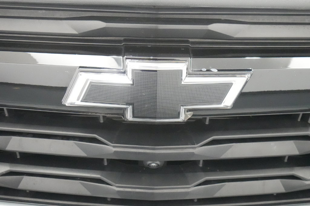 Used 2025 Chevrolet Colorado Z71 w/ Technology Package AWD/4WD image 12