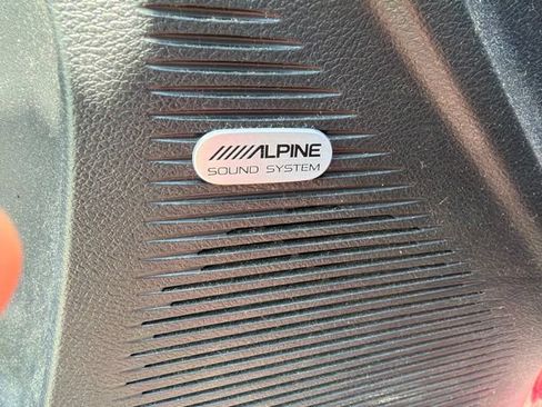 Used 2017 Dodge Challenger R/T RWD image 11