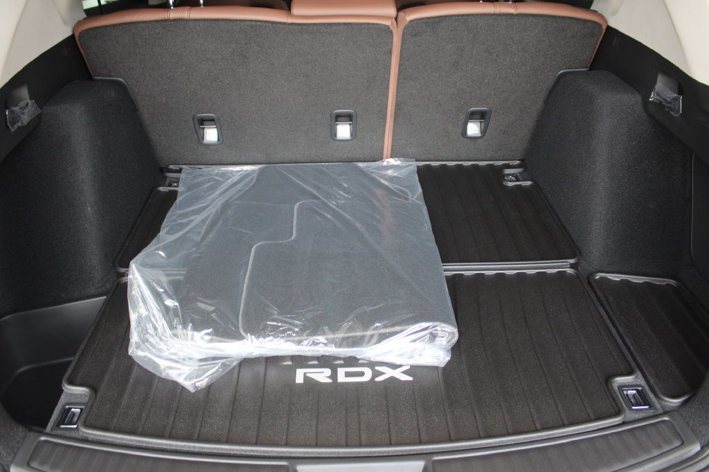 New 2026 Acura RDX w/ Technology Package AWD/4WD image 14