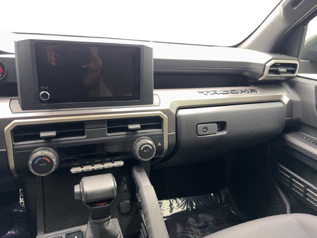 Used 2024 Toyota Tacoma TRD Sport RWD image 53