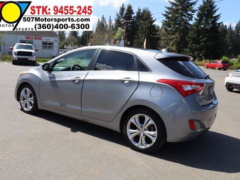 Used 2014 Hyundai Elantra GT w/ Option Group 03 FWD image 6